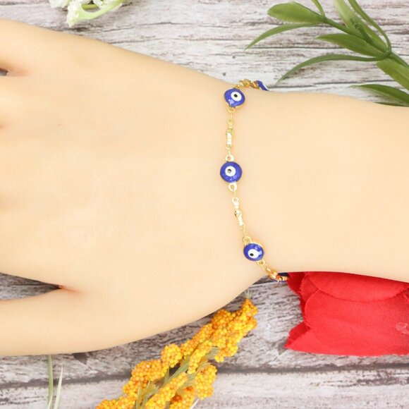 "Trendy Bracelet for Girls & Women – Cute, Adjustable & Gift-Ready | MLCRC1611 - Picture 5 of 10